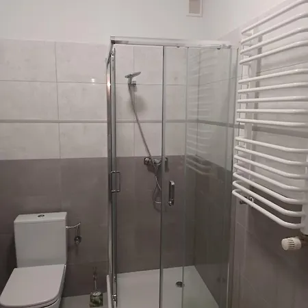 Διαμέρισμα Apartament Ul. Rodzinna Kłodzko