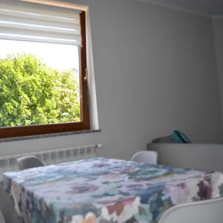 Apartament Ul. Rodzinna Διαμέρισμα